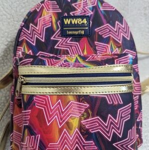 Loungefly Wonder Woman 1984 WW84 Mini-Backpack